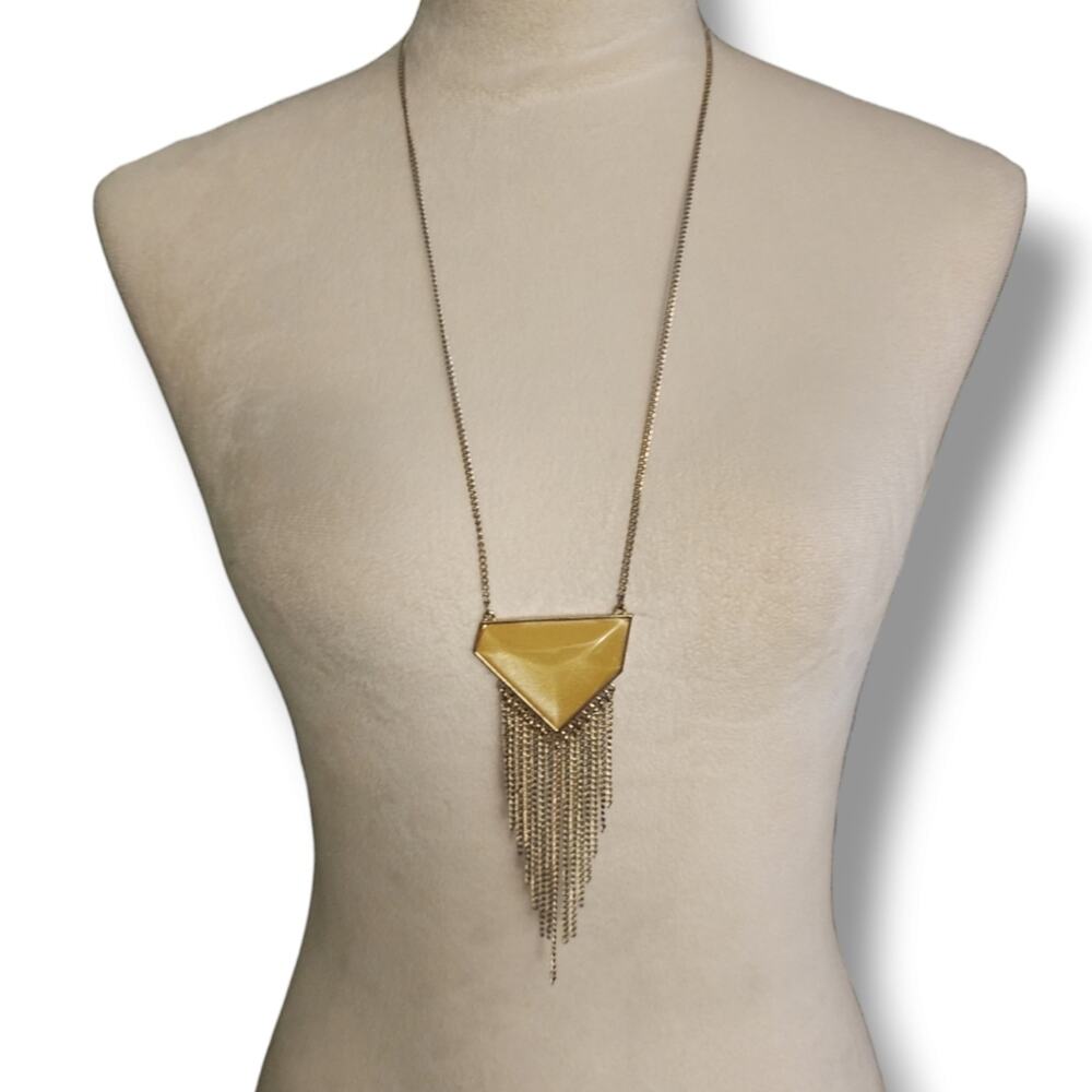 Contemporary Stone and Tassel Chain Pendant Necklace